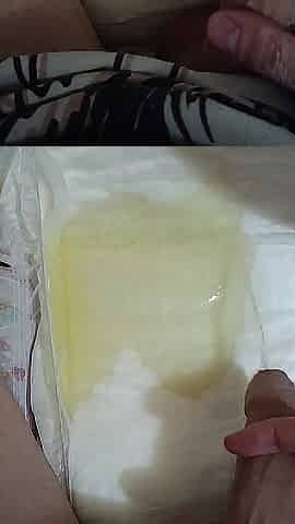 Your Fav Puppy Floozy Pee and Cum ????