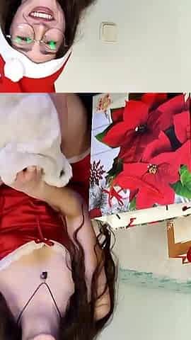 Blowjob for Christmas Gifts