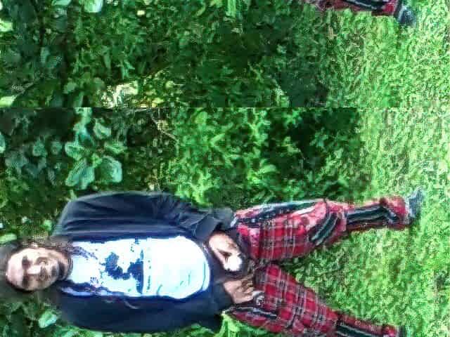 Outdoor: Goth Rocker Peeing at the Woods / Behind the Scenes
