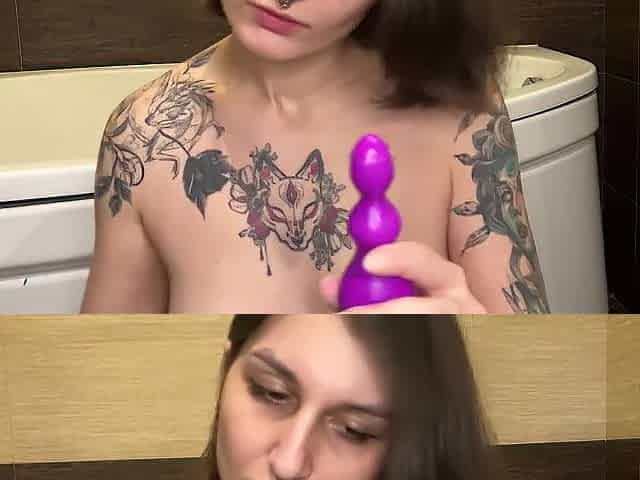 Slut bangs her butt with an Anal Toy