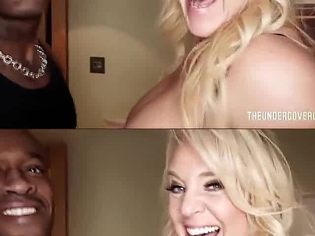 Breasty Aged Cuckold Alexis Golden