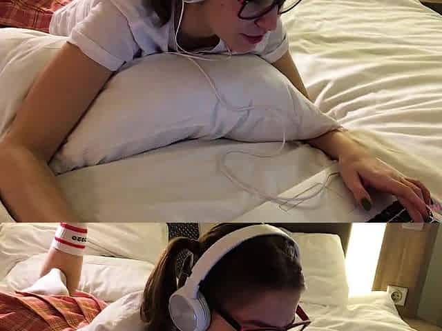 Surprise For The Fans! Teen Streamer Ends Broadcast With Masturbation