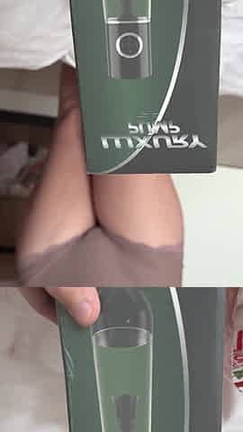 Little Step Sis Caught Stepbrother Jerking off and Couldn't Resist Trying His Big Dick