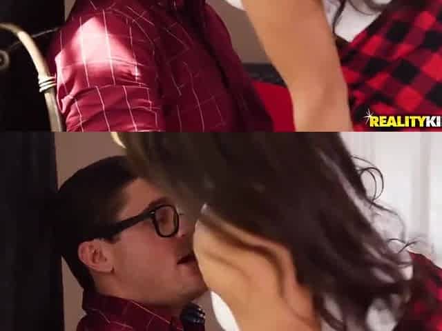 Virgin Hipster Kisses Sexy Teen 18+ Boobies For A First Time