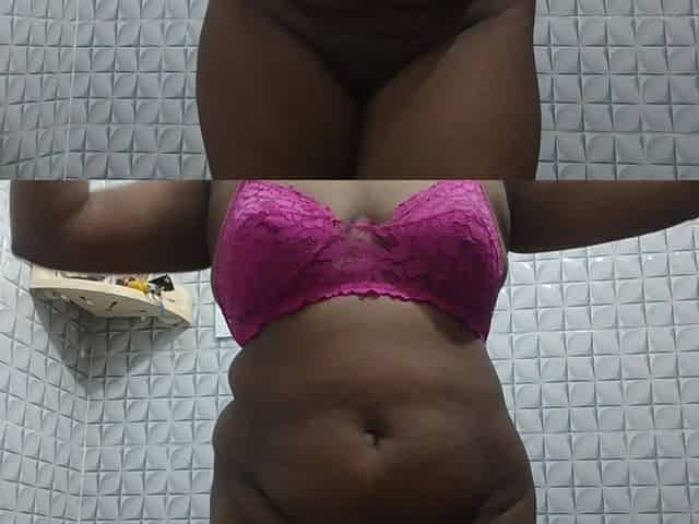 Desi Vabi Shower Room