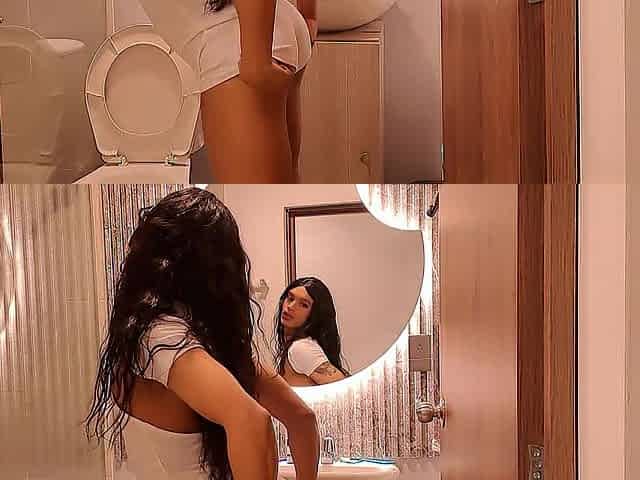 a very hawt screw in the washroom and they fill my booty with cum