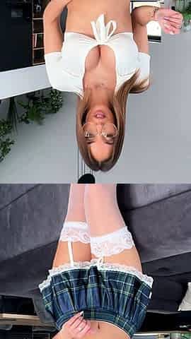 Live brunette camgirl toys masturbation orgasm on webcam