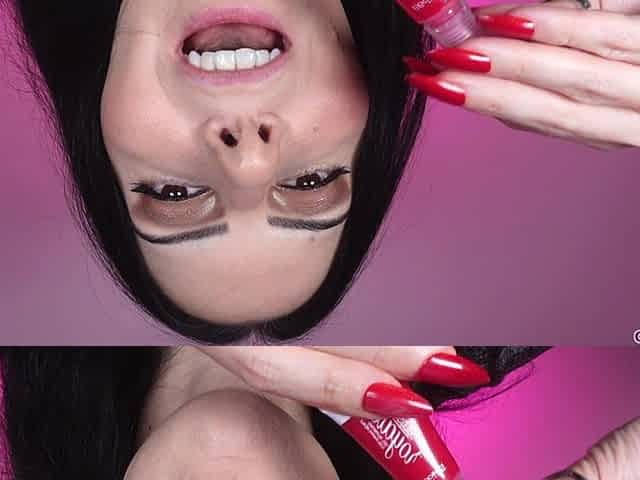 Lots of Red Gloss on My Natural Lips - Messy and Hot Lips