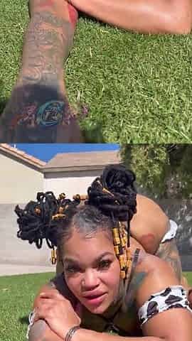 Large Ass Black Doxy Stars Showing How Large & Soaked They Peach Can Get it!