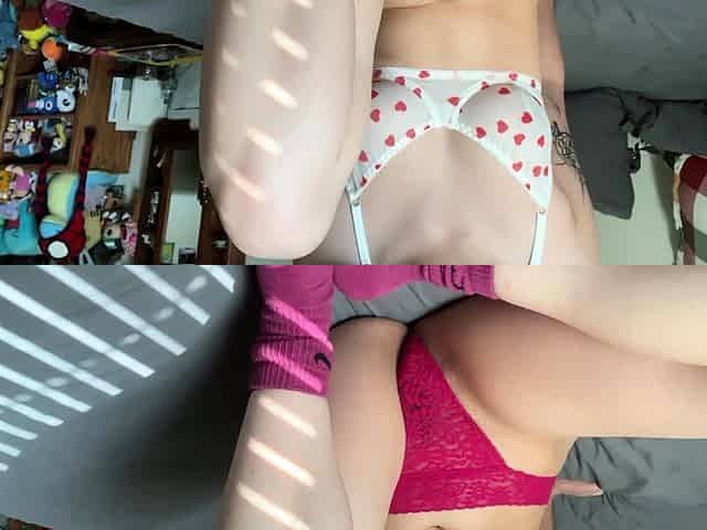 Amateur Webcam Cute Teen Plays Solo with Big