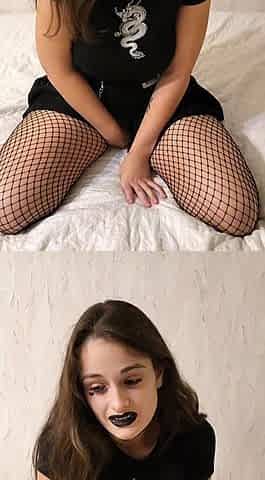 Big boobs milf masturbates with her dildo