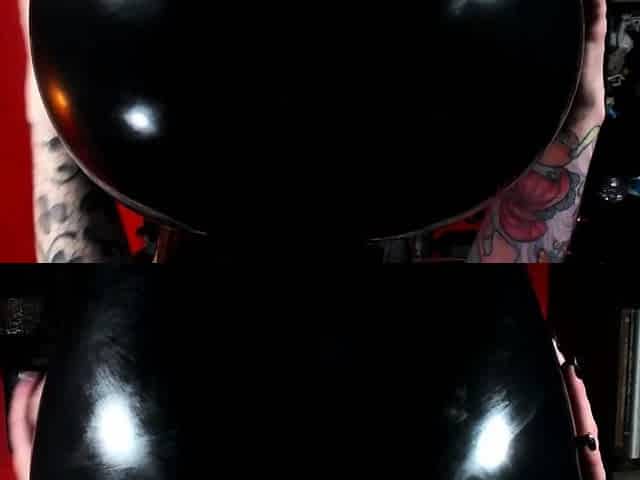 Ass and pussy toying sexy solo babe in close up masturbation