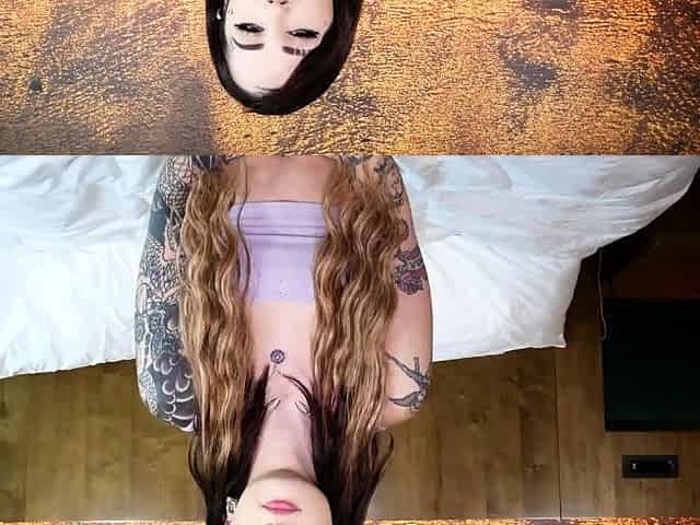 Goth squirter Valerica Steele super soaks the mattress