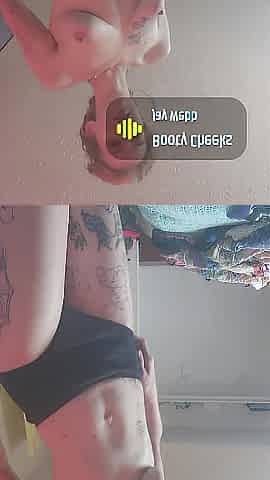 Mamma gives herself a chunky wedgie