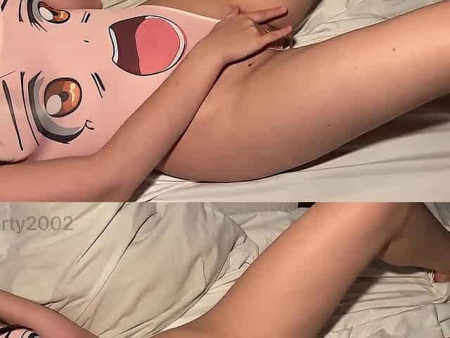 This babe likes manga , masturbation and my penis