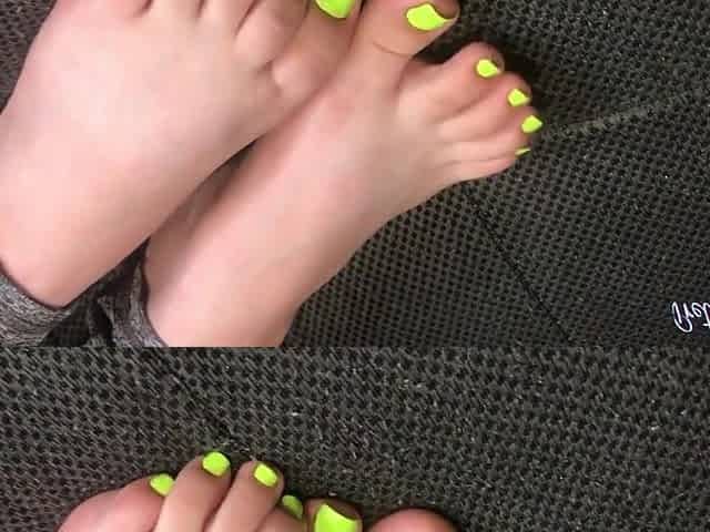 Hope U Have a fun! (NEON GREEN TOES)