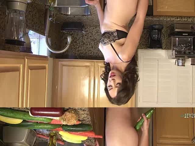 Milf Washes A Cucumber And Ends Up Masturbating With It