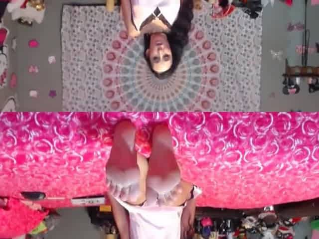 Dirty Talking Babe In Lingerie Masturbating And Showing Her Feet