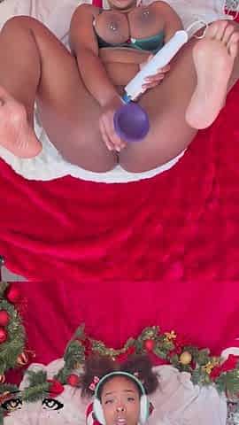 Cum bang me beneath the tree