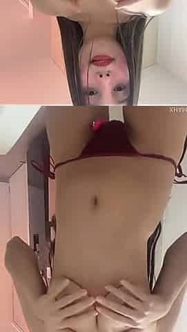 When I'm Alone in My House I Masturbate My Hairy Vagina While I'm Live
