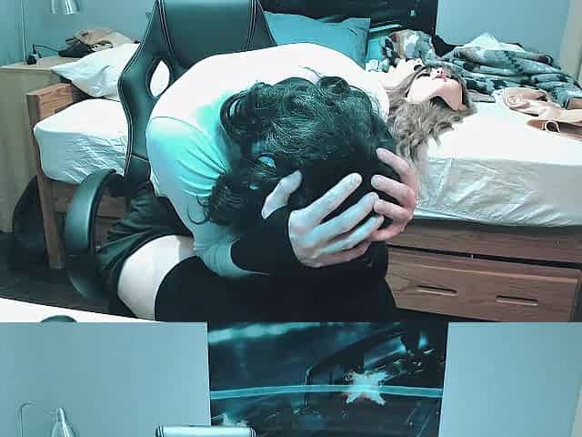 Jill Jane Pt2! A cute lewd rubber Mind blowing Jane masturbates and then unmasks from her scary white mask!