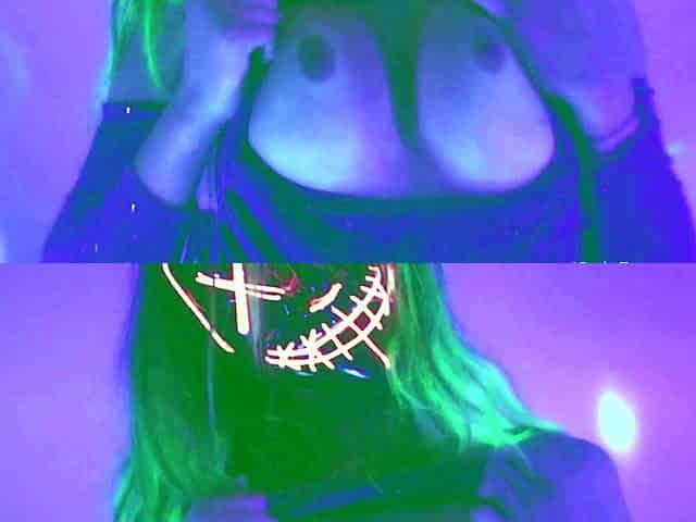 Big tit college babe solo masturbates tight wet pussy