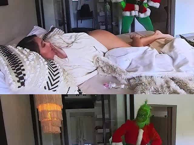 Colombian golden-haired misbehaves on Christmas and the Grinch gives her 1ST ANAL BANG - Scarlet Benz