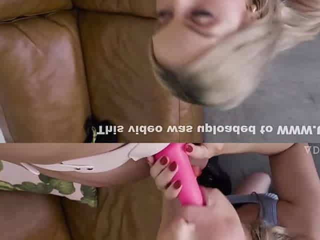 Lets Her Girlfriend Fuck Her With A Strapon With Nicole Aria, Scarlett Alexis And Aria Nicole