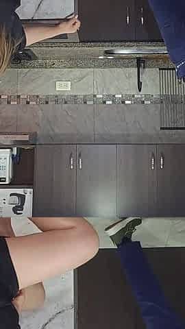 Latina MILF Cheating with Plumber Enjoys Deep Blowjob and Gets Cum in Her Mouth