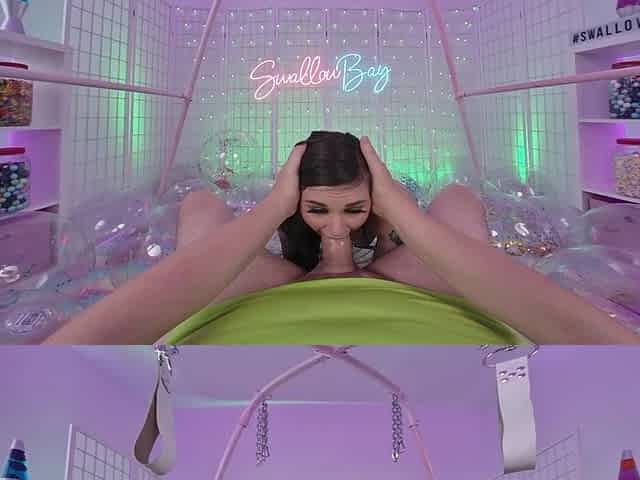 Sweet Neighbor Luna Lovely Is Horny and Need Solid Fuck VR
