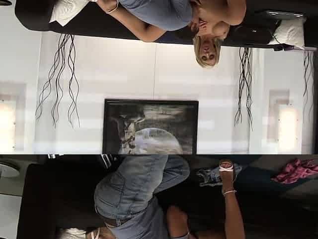 Buxom platinum blonde Jessica Lynn embraces energy boink