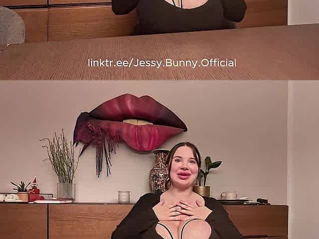 mother I'd like to fuck Mom got fake Bazookas