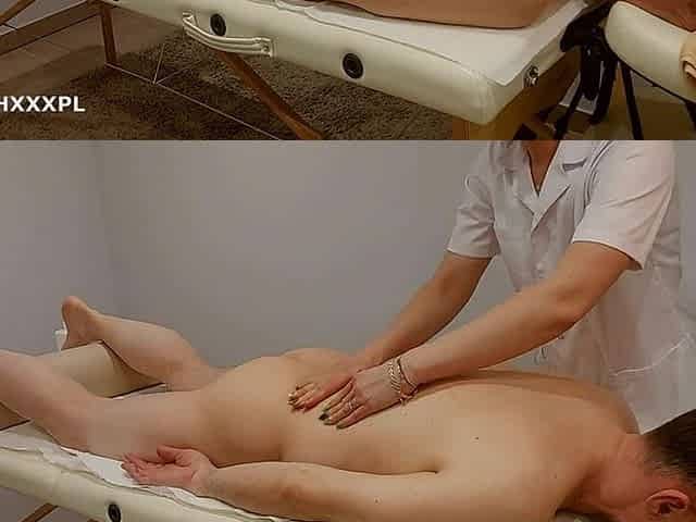 Massage Therapist Gets to Have Sex After Full Body Massage