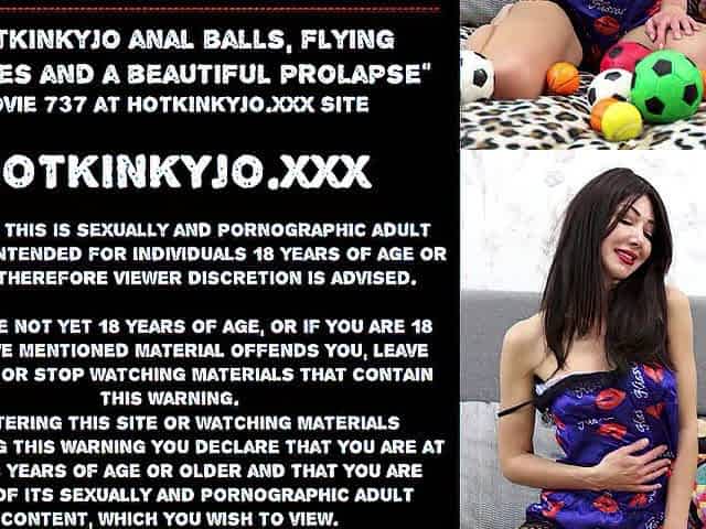 Hotkinkyjo anal balls, flying bubbles and a pretty prolapse
