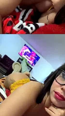 E - (ezD) Latin Roberta Franco Rubs Pussy With A Vibrator
