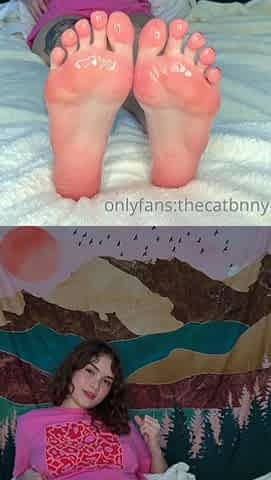 Amateur porn Gives Us Some Foot Fetish Aurora