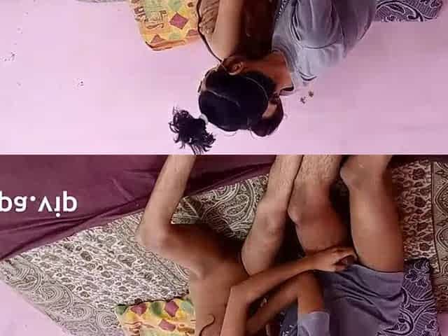 Young Cute Desi Girl First Time Hot Sex
