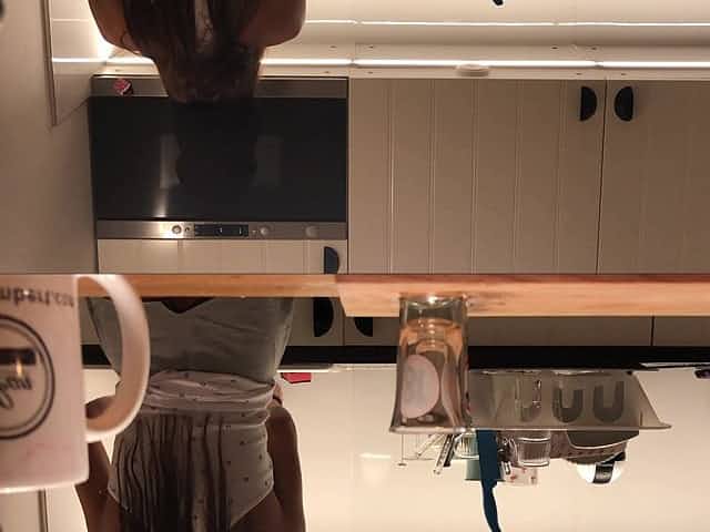 Tight Hot Pussy Sylvia Bends Over in front of Voyeur Cam