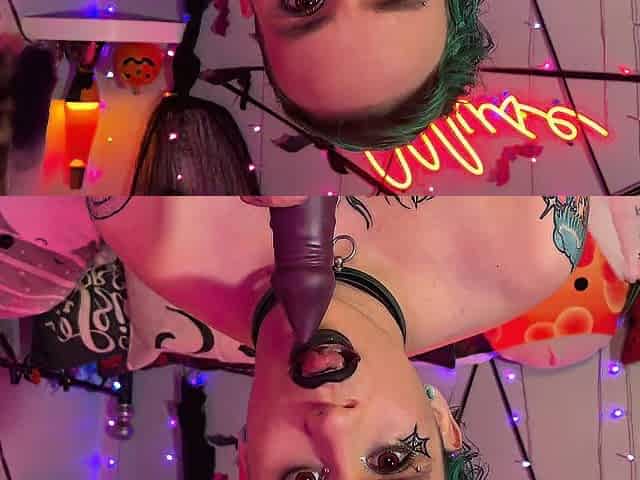 Femboy Vampire Oral sex