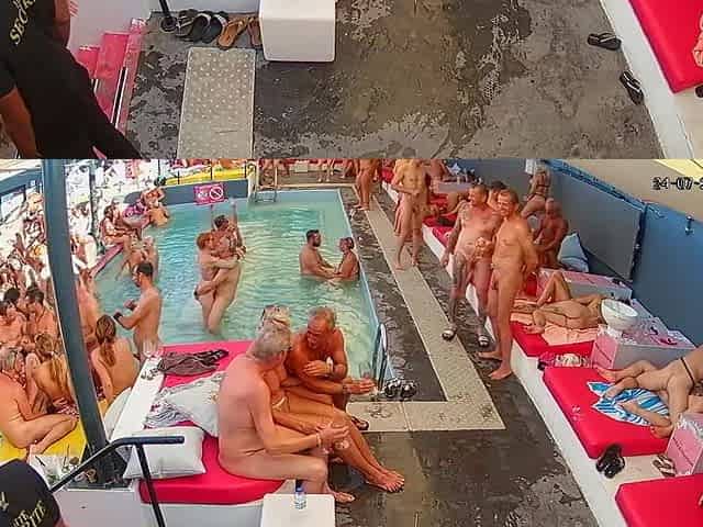 glamourous french swingers club 010