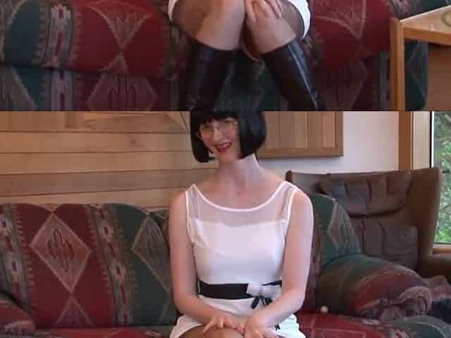 FFstockings - Mature lady's upskirt sheer panty show