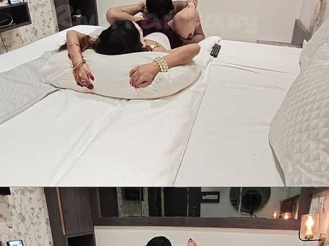 Riya in Saree #35 Licking Pussy Cam 2