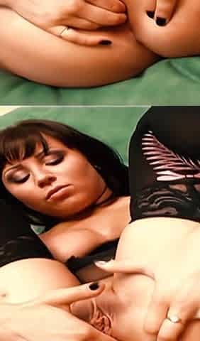She Loves Two Cocks in Her Booty at Once