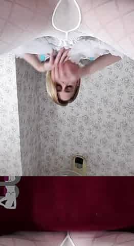 Amateur brunette ariana marie solo toying