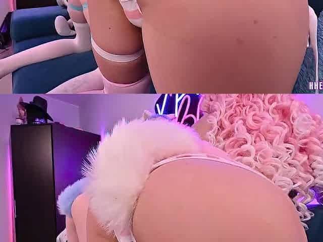 2 Cats and a Double Vibrator in All Holes