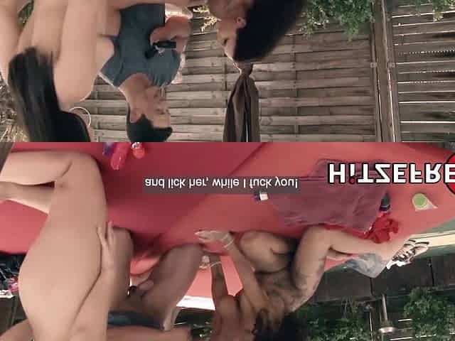 HITZEFREI Anal 3some outdoors with 2 brunettes