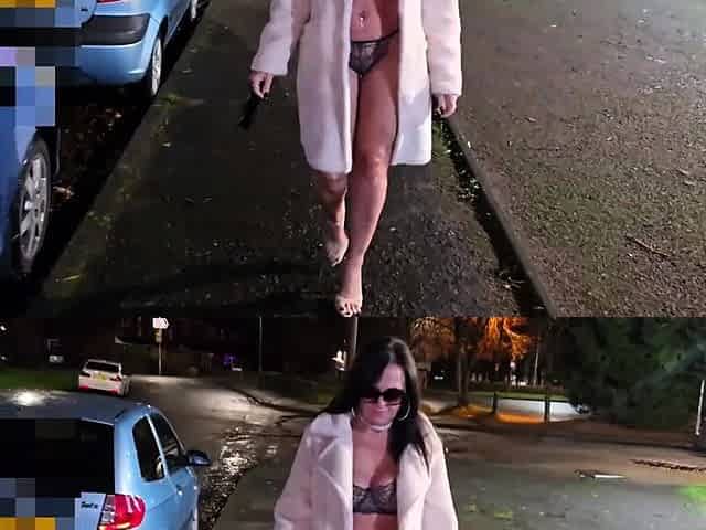 Big boobs webcam slut toys her asshole