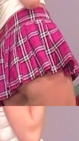 Blonde Slut Gapes Asshole Wide for Deep Fingering and Sucking