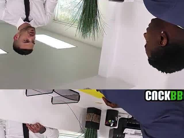 Cuck Spouse Lets Immigration Officer Booty Screw His Wifey