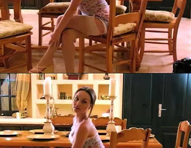 Sexy teen babe fingering her hot pussy in solo masturbation